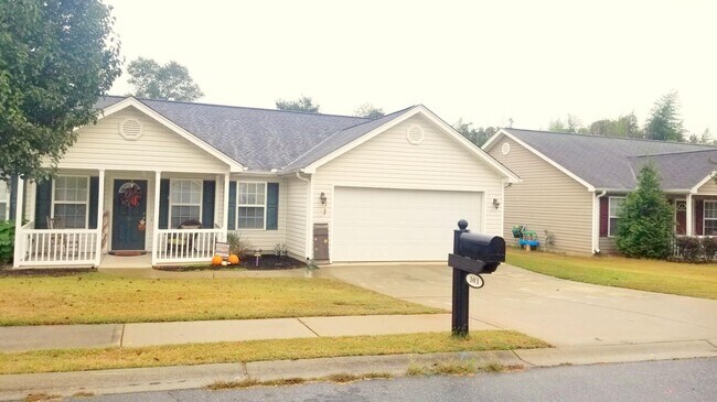 Building Photo - 103 Landing Ln
