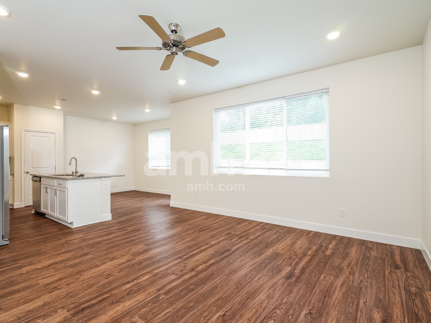 Building Photo - 1455 92nd Way SE