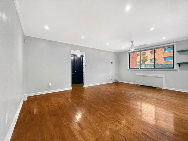 Building Photo - 2725 39th St NW
