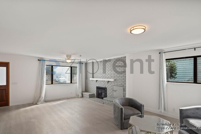 Building Photo - 21623 Baywood Ave