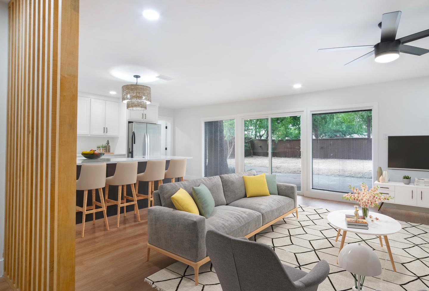 Building Photo - Bright Northwest Dallas home on large quarter-acre lot