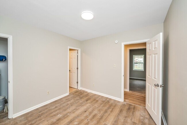 Building Photo - Renovated 4-Bed Home in Pleasant Grove!