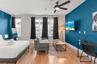 Building Photo - 1116 Gramercy Ln