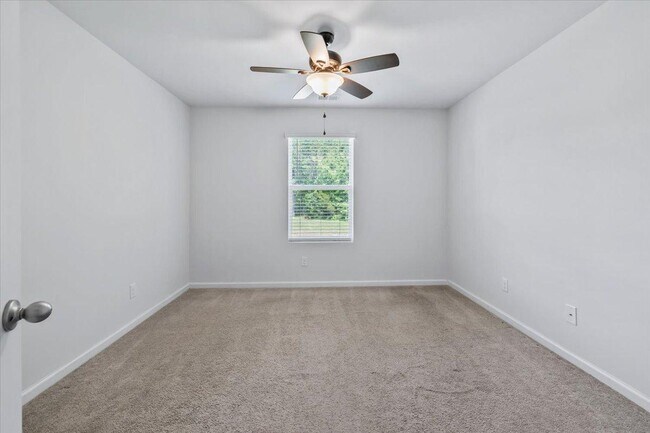 Building Photo - 138 Cotton Bluff Ct