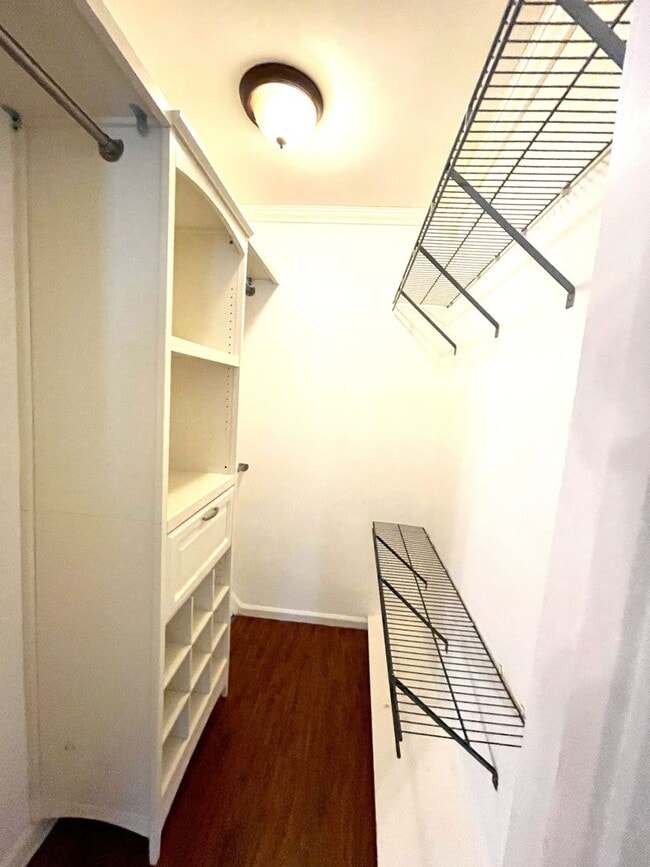 Primary Photo - Beautiful 3-bedroom, 2.5-bathroom home
