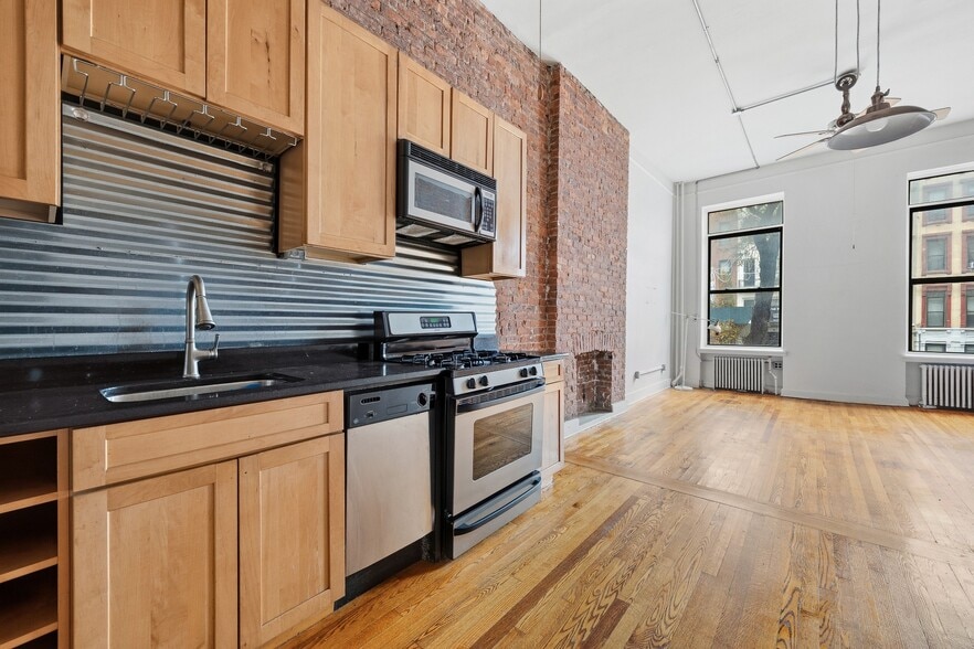 Building Photo - 332 East 116th street