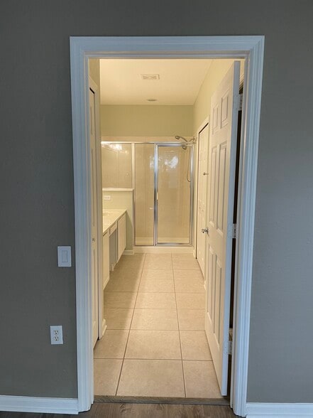 Building Photo - 2576 San Tecla St