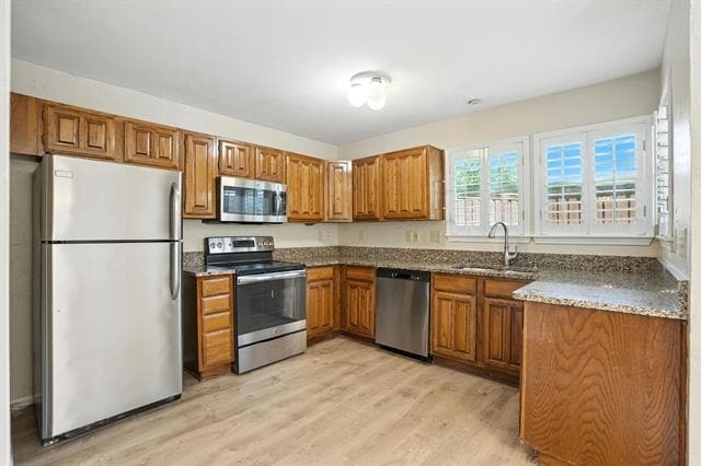 Building Photo - 4405 Ballinger Dr