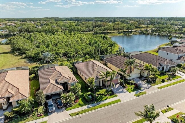 Building Photo - 135 River Enclave Ct