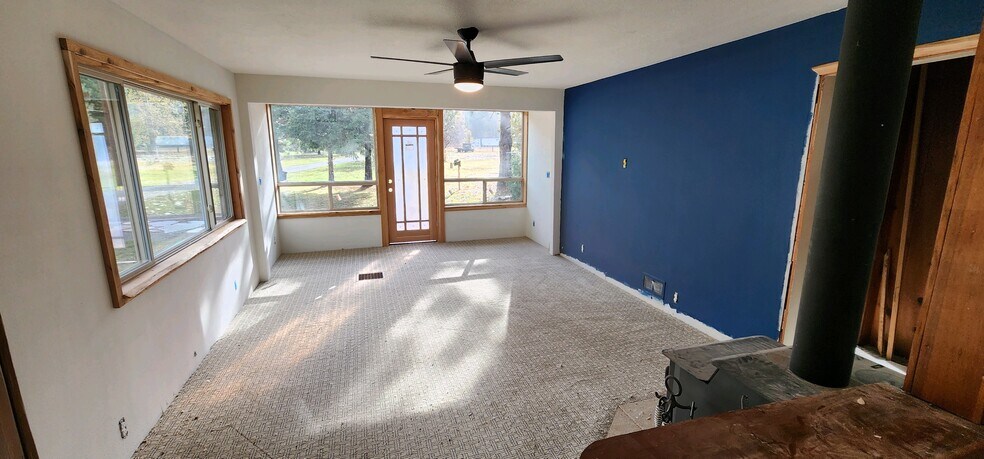 Building Photo - 2201 Hundley Rd