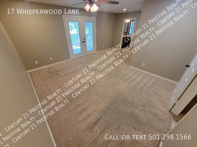 Building Photo - 17 Whisperwood Ln