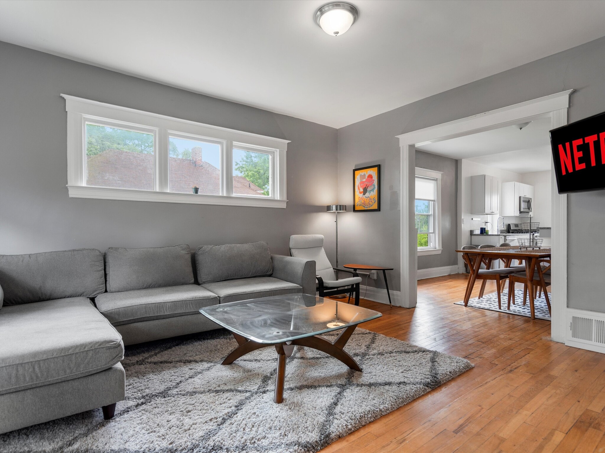 Living room (furniture included for add'l fee) - 1202 Lawrence St