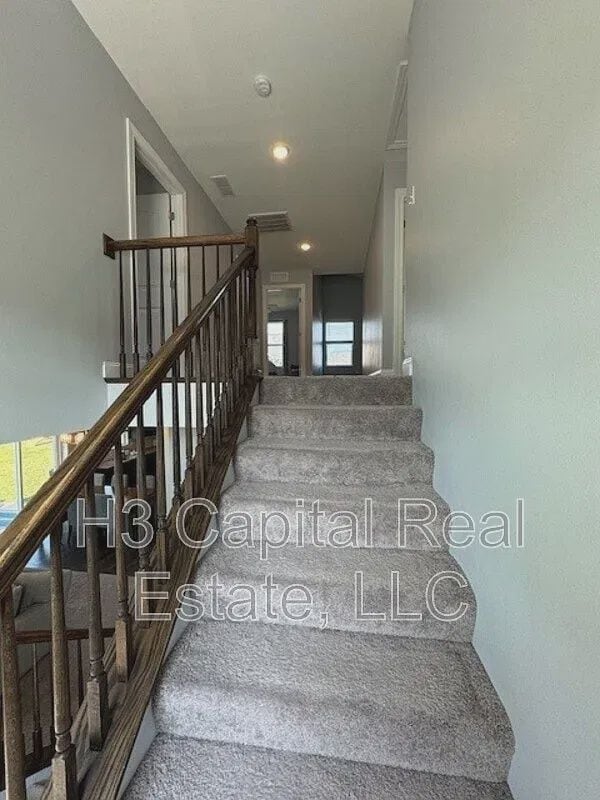 Building Photo - 1401 Miami Ct