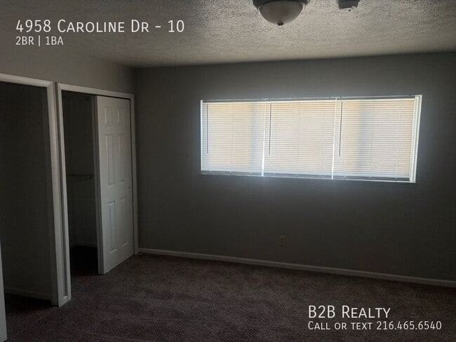 Building Photo - 4958 Caroline Dr