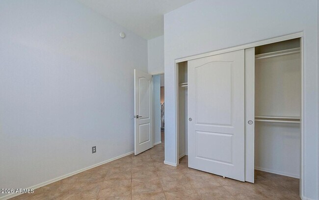 Building Photo - 1863 E Flintlock Way