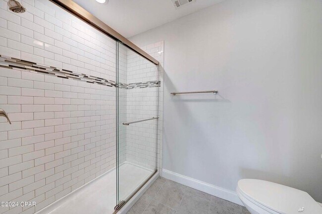 Building Photo - 151 Coyote Pass