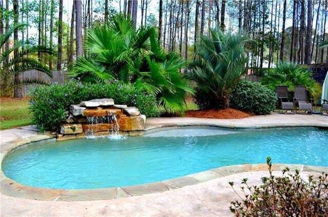 Building Photo - 70350 Petit Rd