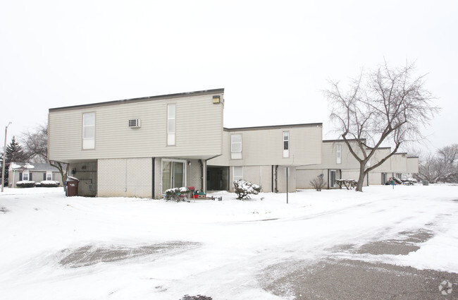 Building Photo - Canterbury Estates