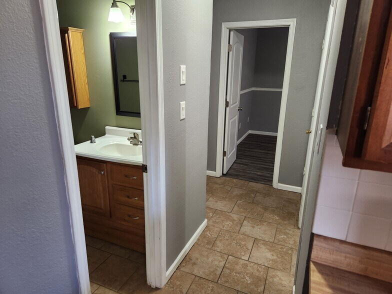 Hallway - 1825 W Boris Dr