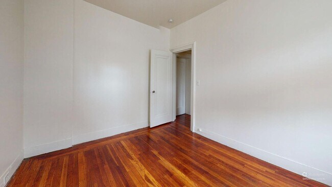 Building Photo - Embassy