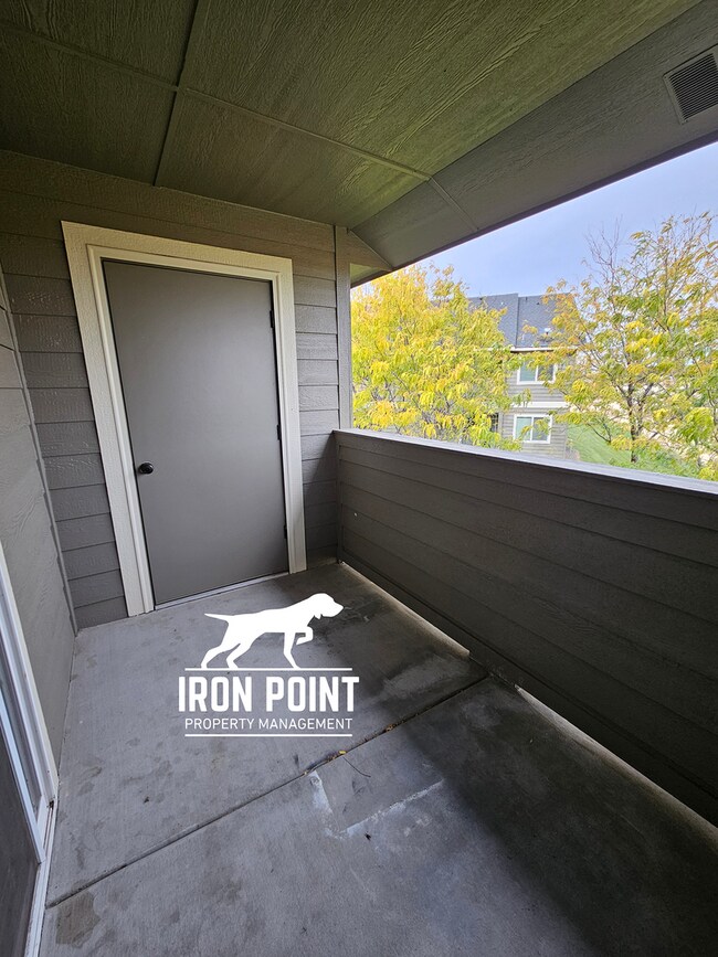 Building Photo - SC5678