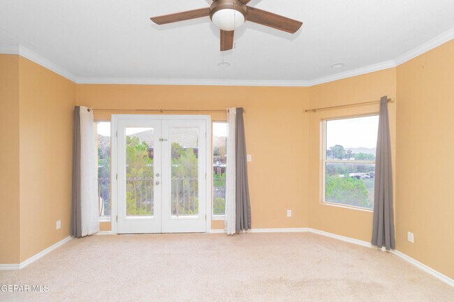 Building Photo - 4744 Excalibur Dr