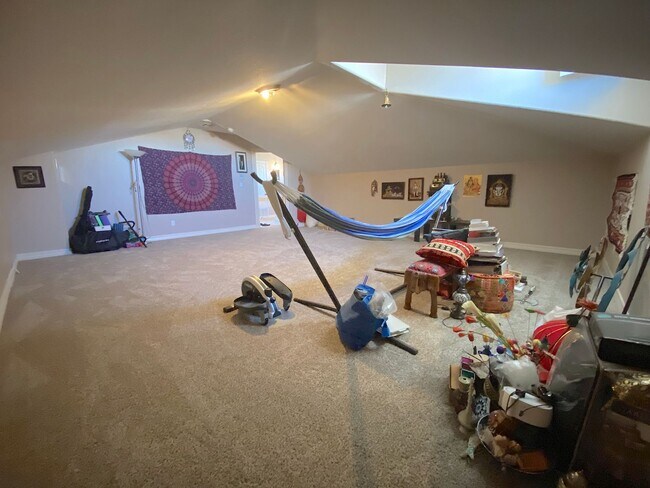 Building Photo - East El Paso Refrig A/C 4bed across from Park!