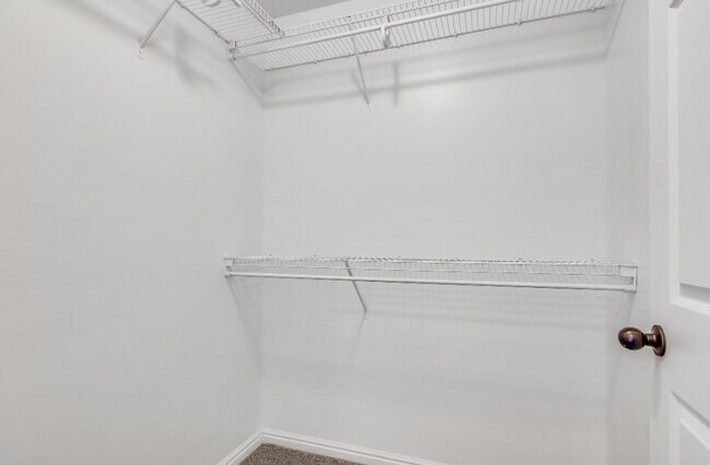 Building Photo - 467 S 2550 W