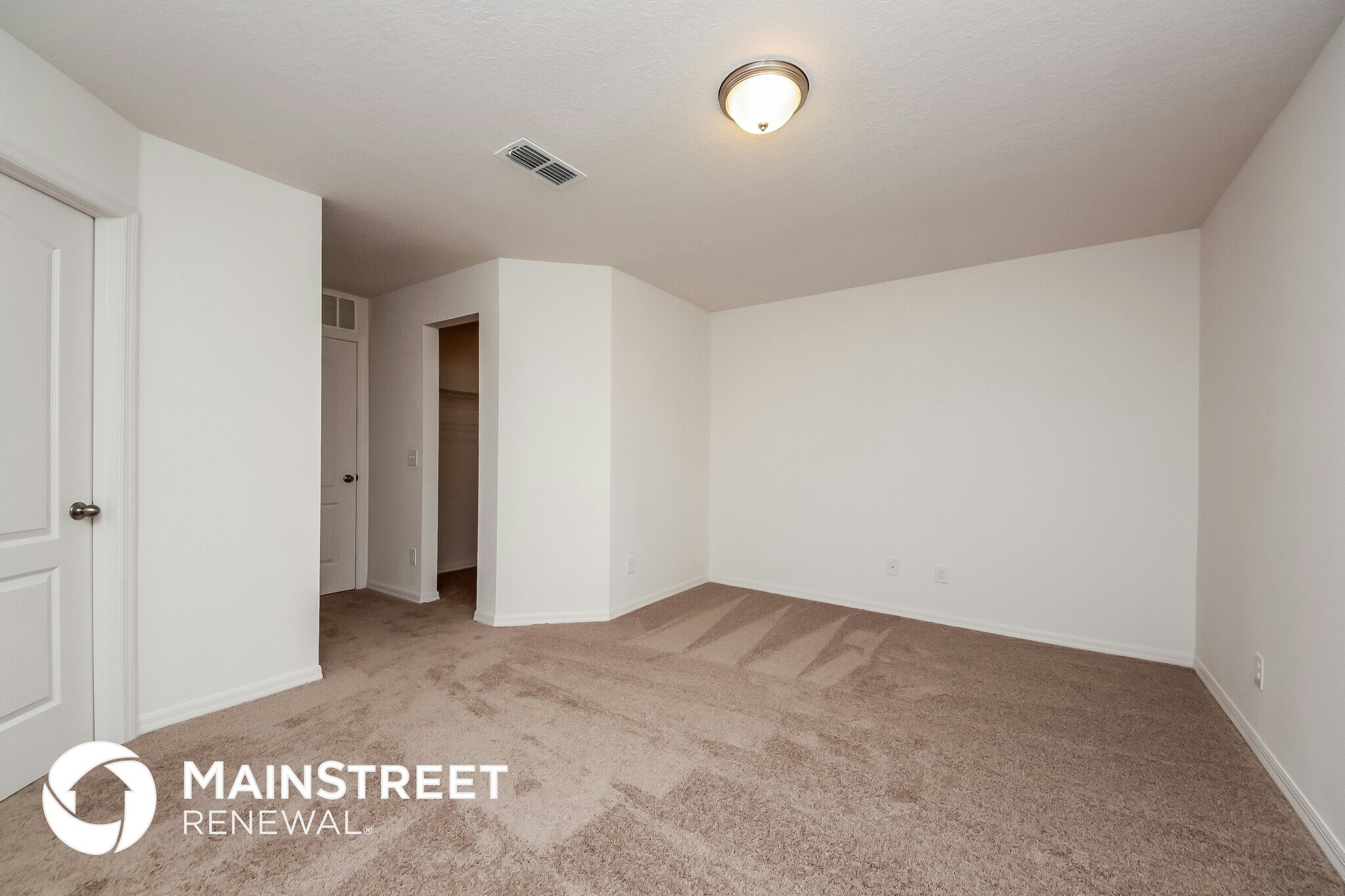 Building Photo - 1463 Swan Lake Cir