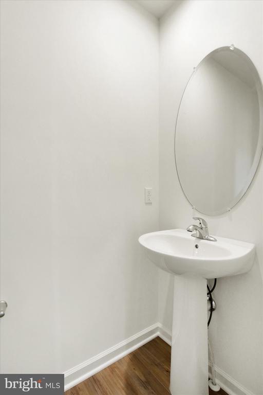 Building Photo - 105 Homestead Dr