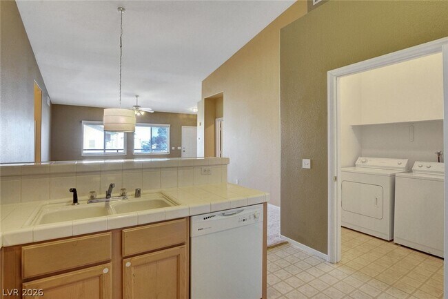 Building Photo - 7450 S Eastern Ave