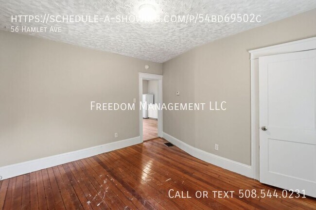 Building Photo - 56 Hamlet Ave