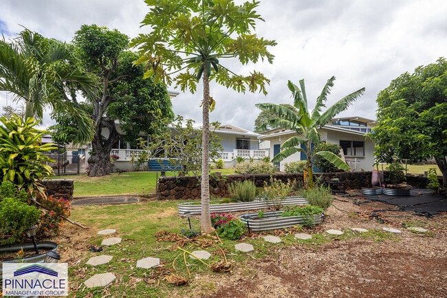 Building Photo - 99-127 Waipao Pl
