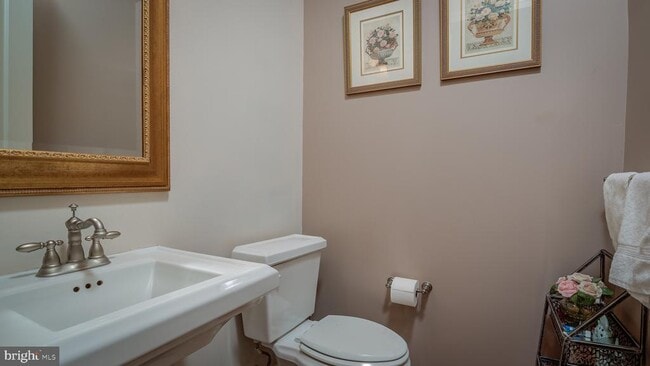 Building Photo - 14000 Baneberry Cir