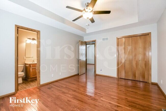 Building Photo - 701 Corrington Dr