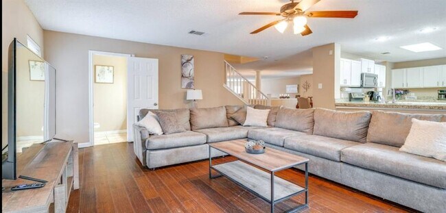 Building Photo - 2100 Pena Blanca Dr