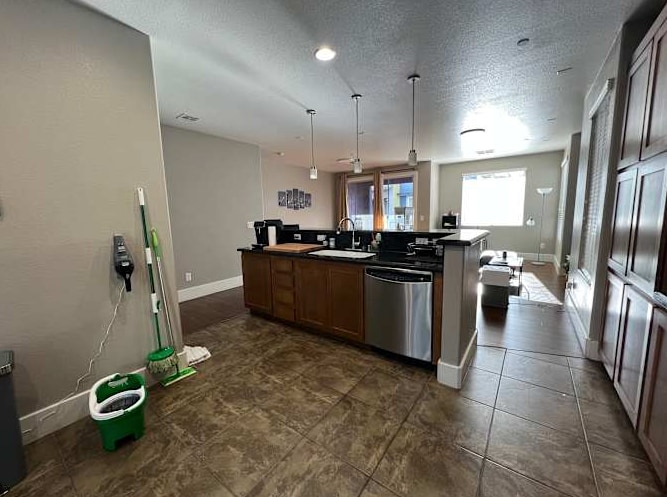 Building Photo - 9050 W Tropicana Ave