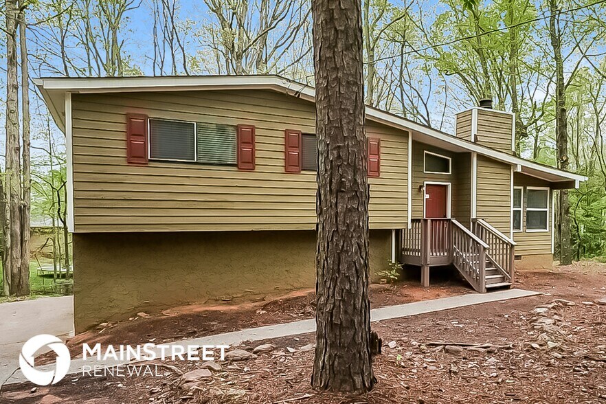 Building Photo - 3740 Jr Ln