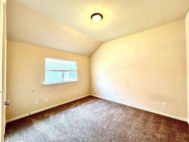 Building Photo - 5201 Pinewood Dr