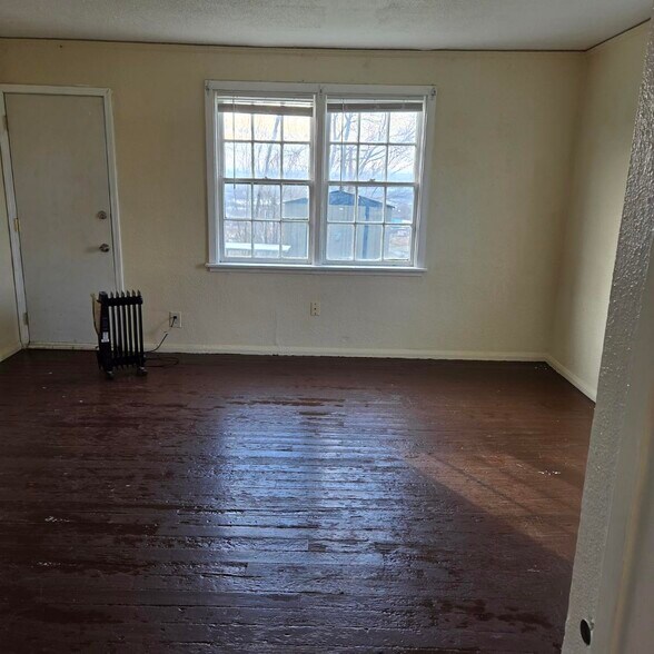 Building Photo - 531 NW 15th Dr