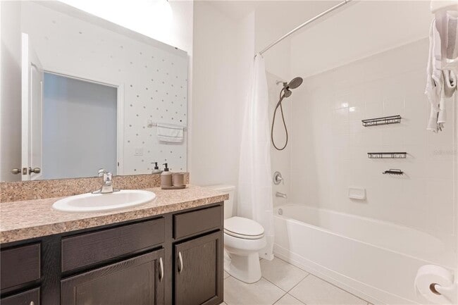 Building Photo - 5151 Ravena Ave E