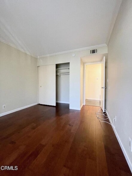 Building Photo - 127 Seaspray Way