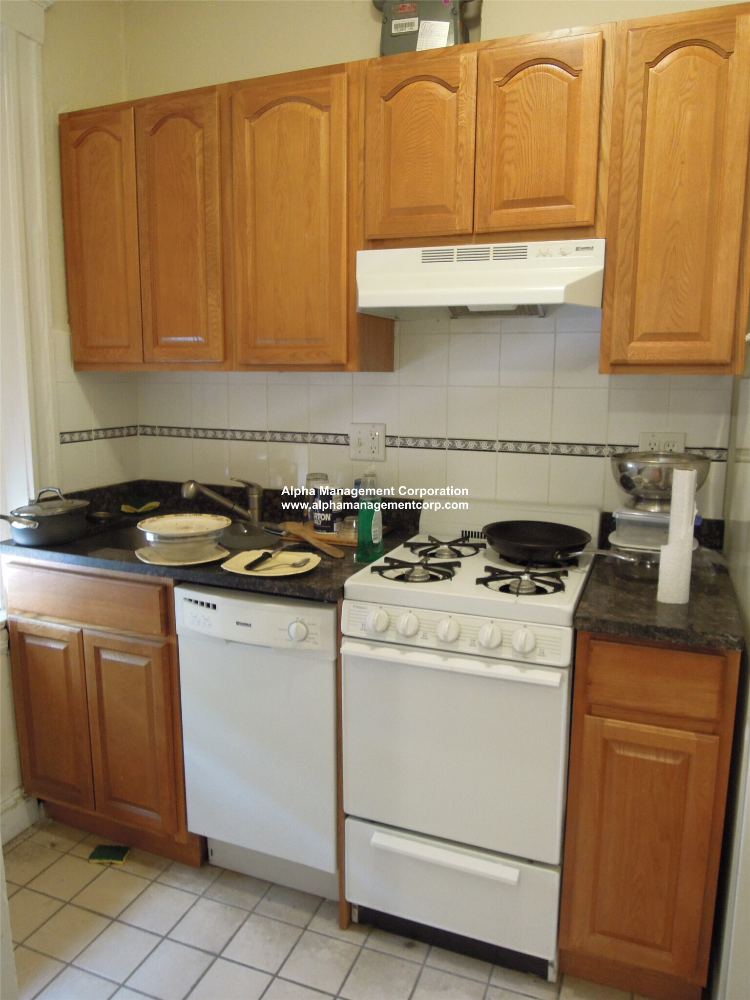 Building Photo - 115 St Stephen St