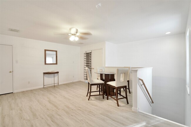 Building Photo - 9503 Lerin Ln