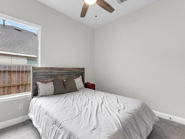 Building Photo - 4414 Wild Flora Wy