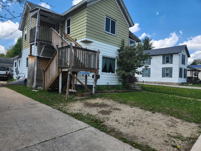 Building Photo - Nice 1 bedroom Apartment