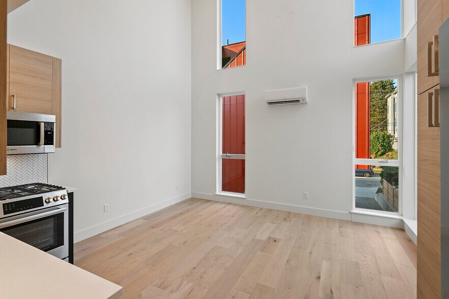 Building Photo - 839 NW 54th St