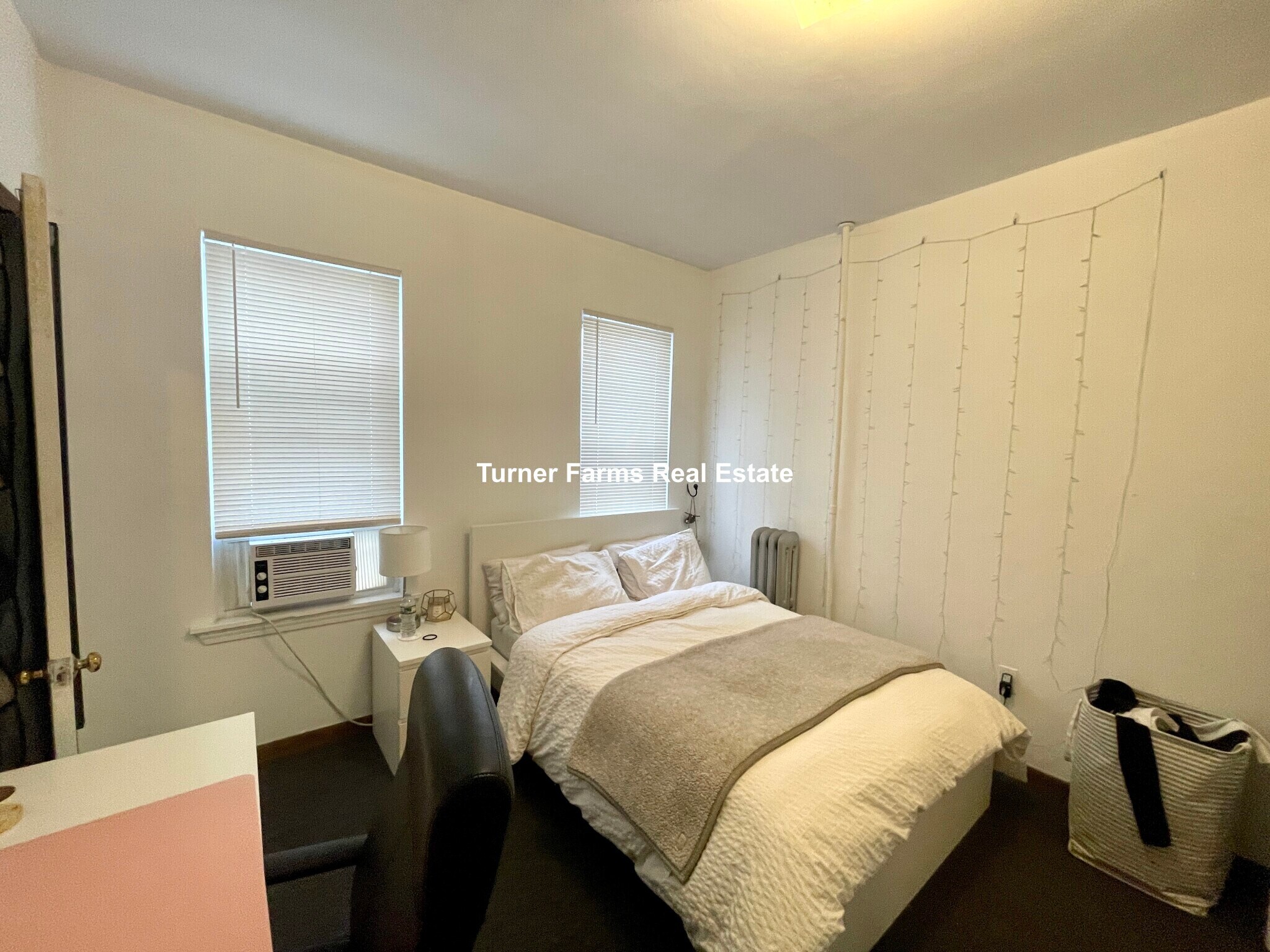 Building Photo - 10 Parker Hill Ave