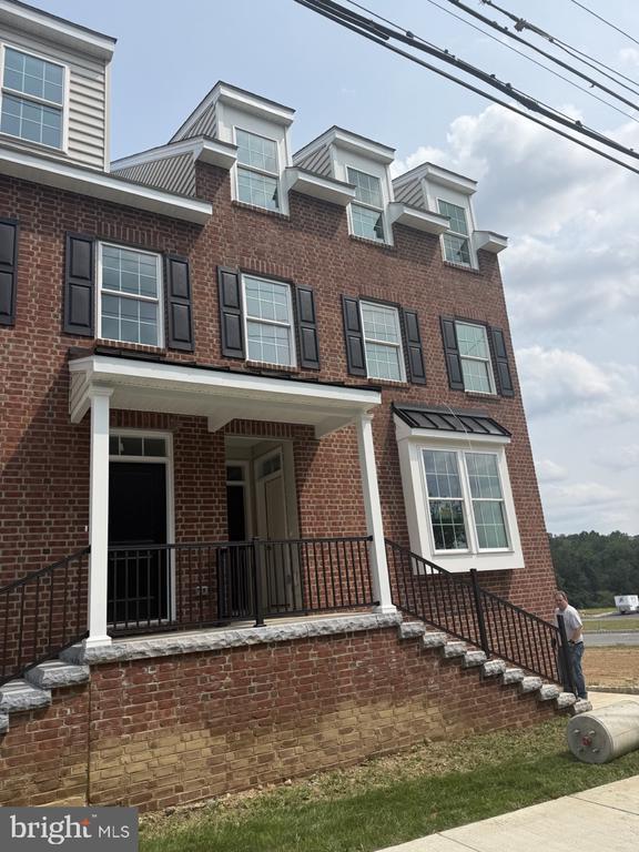 Building Photo - 411 WHARTON St