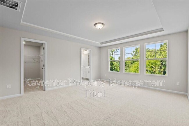 Building Photo - 1288 Maple Br Cir